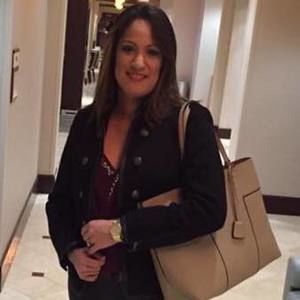 Meet your Posher, Deborah